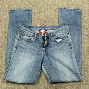 Women's size 6 Lucky Jean's light wash